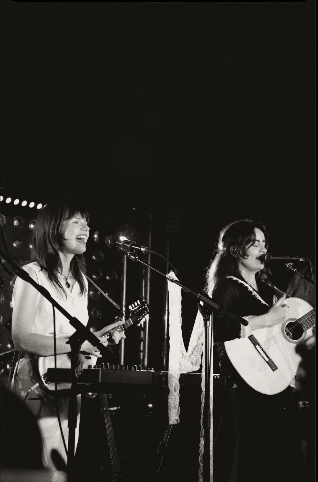 Photo Gallery and Show Review: Sarah Julia in New&nbsp;York