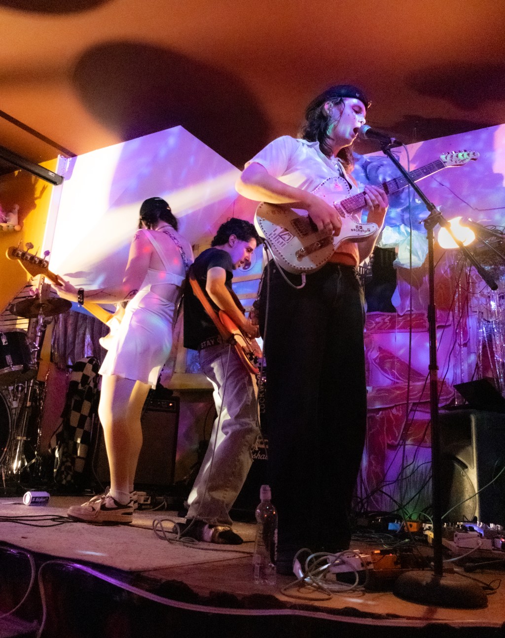 Photo Gallery and Show Review: Um, Jennifer? In&nbsp;Pennsylvania