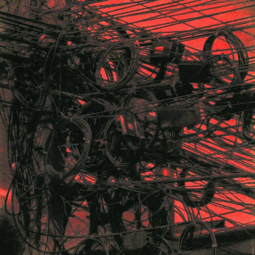 Joji Breaks His Silence with the Glitchy Intimacy of “PIXELATED&nbsp;KISSES”